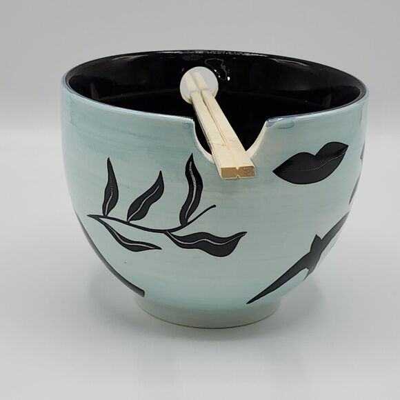 UO Home Set of 2 Ramen Noodle Bowls with Chopstick Holders Sticks Not Included - Picture 15 of 16